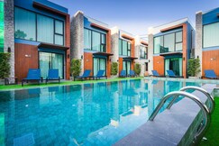 Peace Blue Naiharn Naturist Resort Phuket