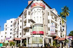 The Crystal Paark Inn