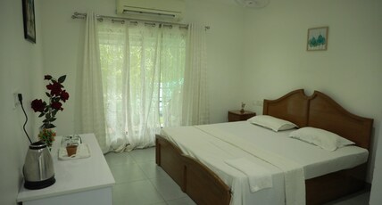 APKA ECOVILLAGE Room Type - Queen Room with Garden View