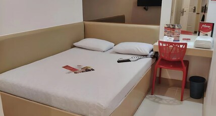 Hotel Sogo Molino Room Type - Deluxe Room