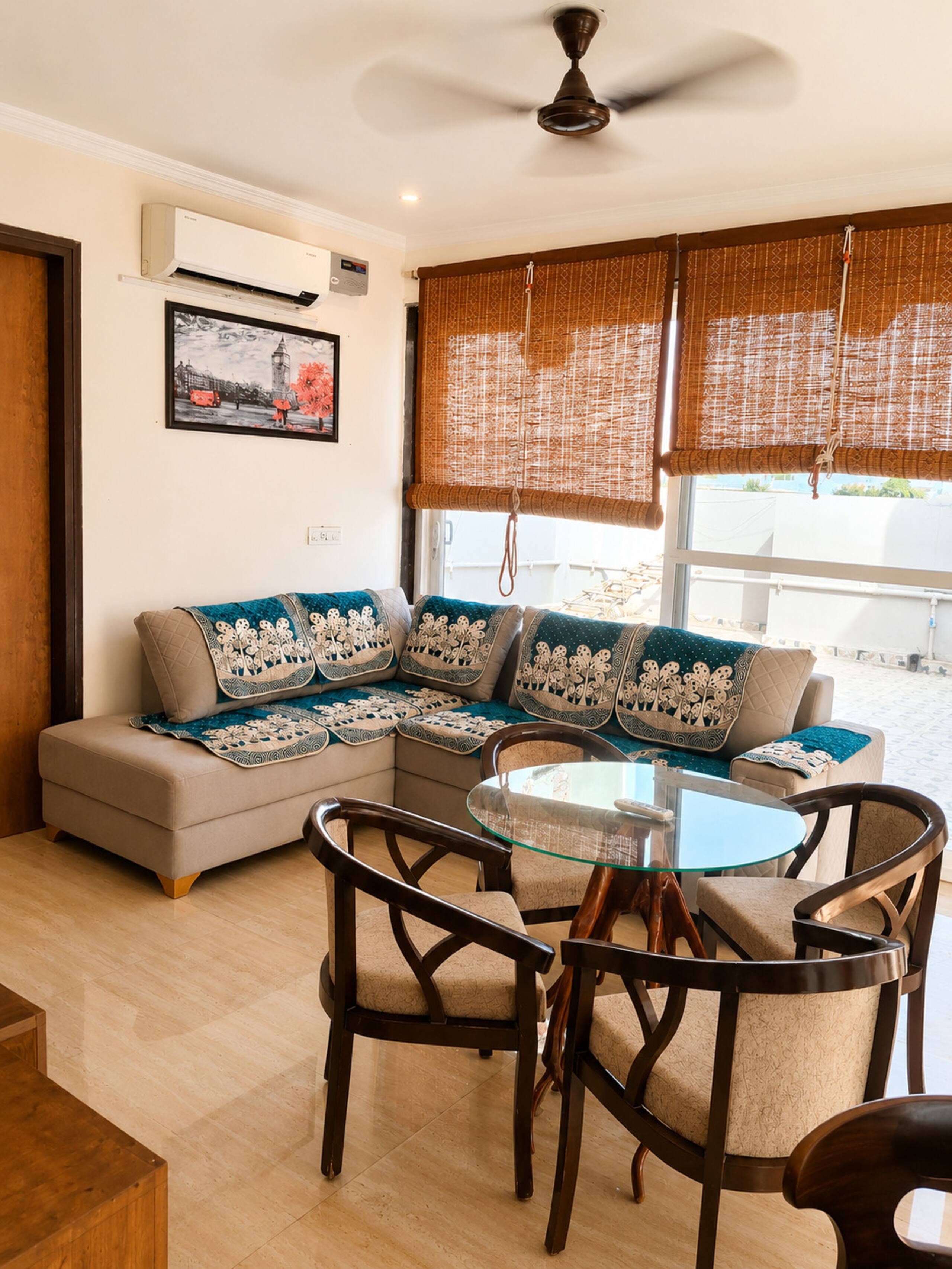 Luxury 2BHK Near Medanta Medicity The WHITE CASA - Tap to explore photos