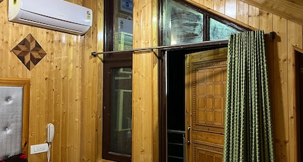 Behtereen Resort Room Type - Deluxe Room With Mountain View