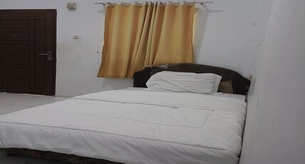 Hotel O Elang Homestay Room Type - SPOT ON NON AC double
