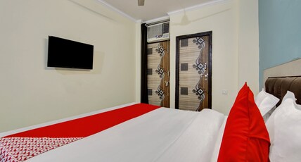 Super Hotel O Satguru Residency Room Type - Deluxe