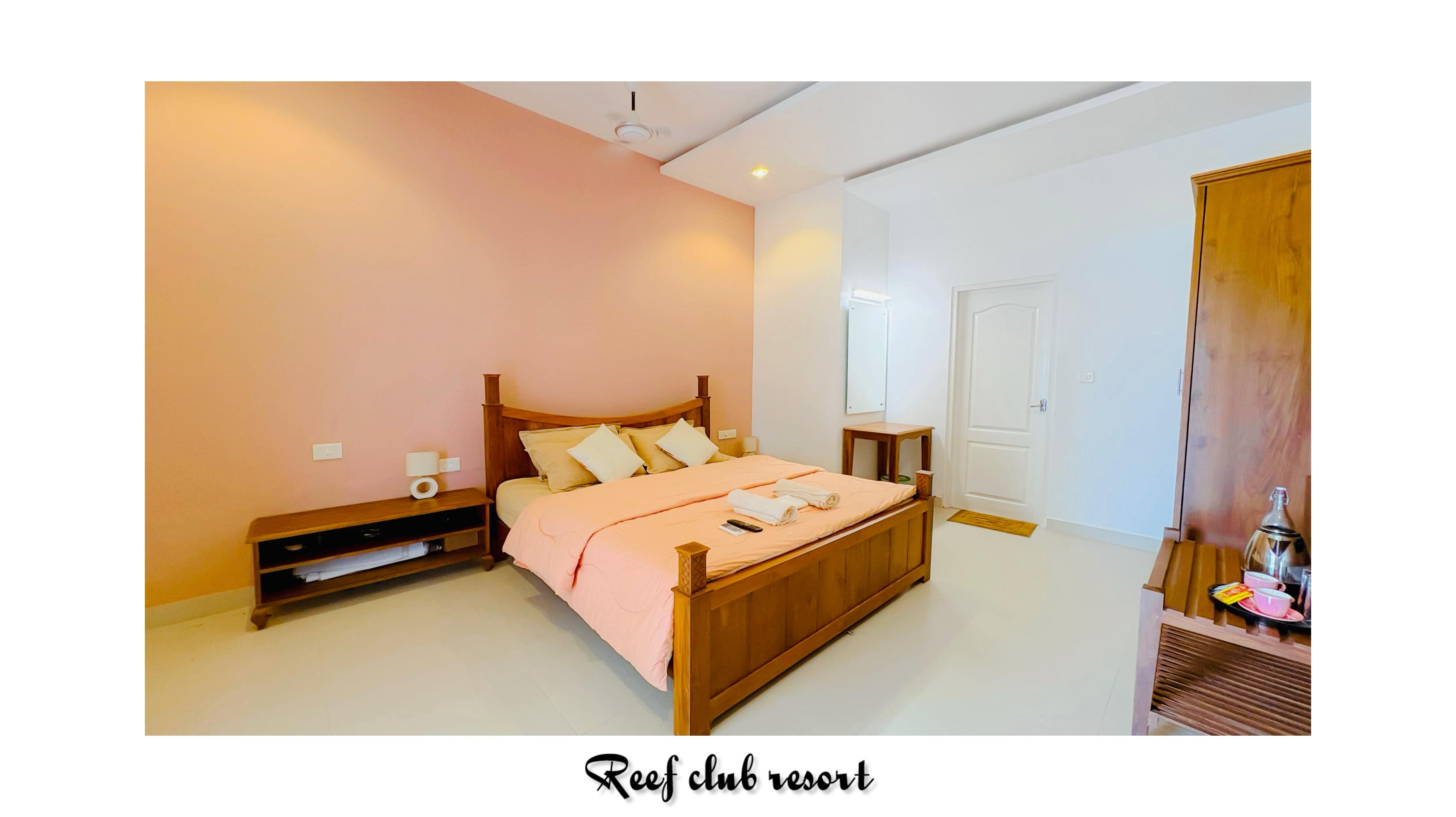 Reef Club Resort - Tap to explore photos