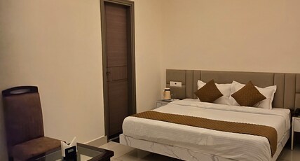 HOTEL MY DREAM Room Type - deluxe room