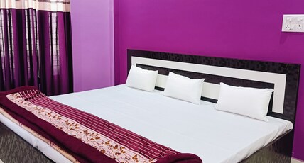 Saraswati Sadan Home Stay Room Type - Large Single Bedroom