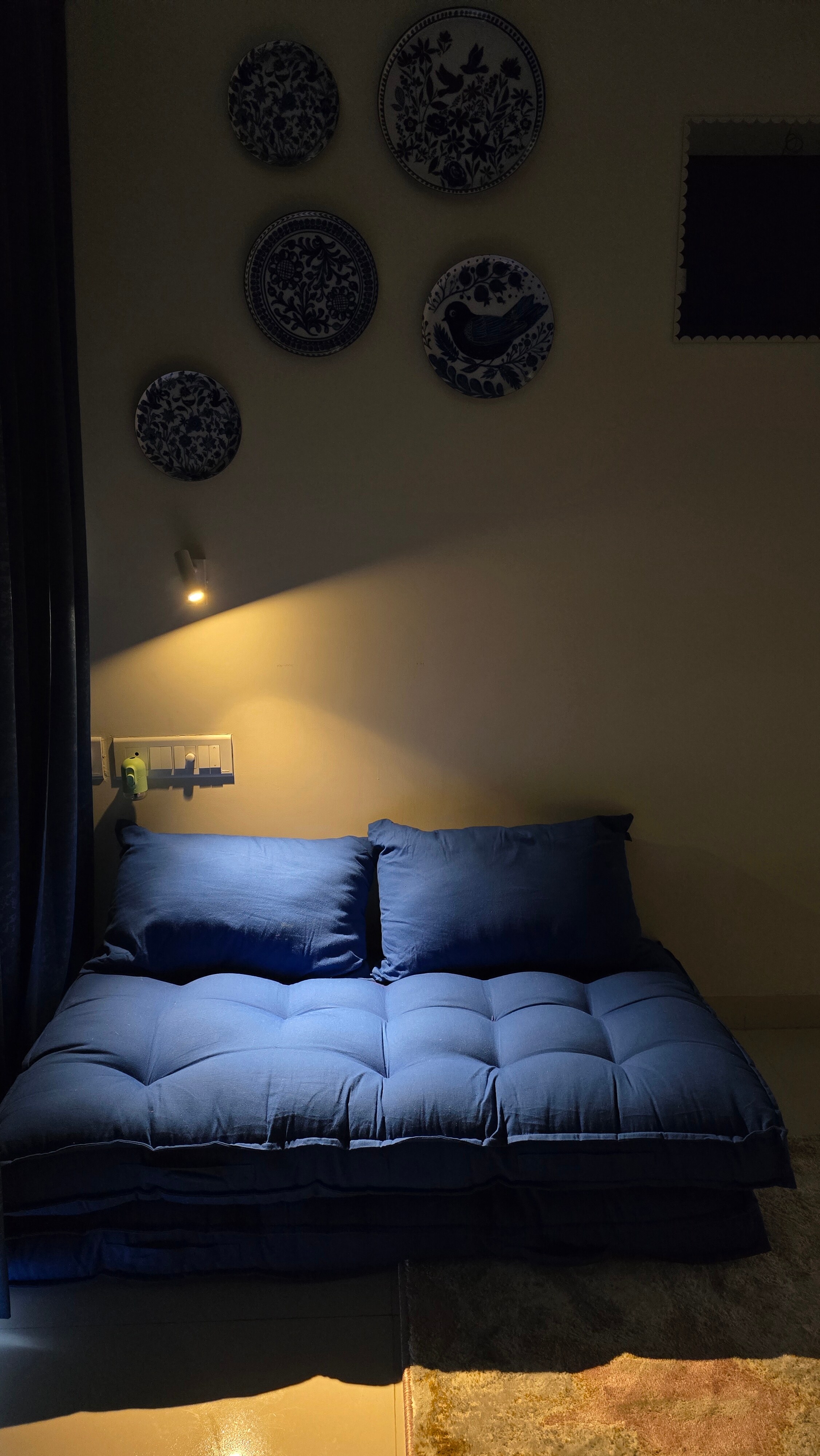 2Bhk luxury stay Gift city Gandhinagar - Tap to explore photos