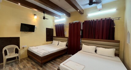 Hotel Foreigners Inn Room Type - Family Suite Room