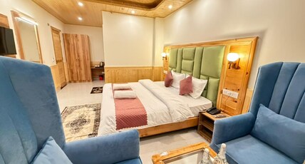 Silent Snow Hill Room Type - Deluxe Room with Balcony