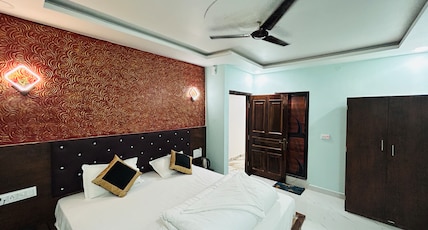 HOTEL SUSHMA INN Room Type - Deluxe Room