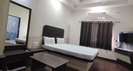 Royal lodge Room Type - 107