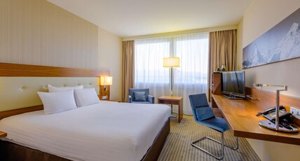 Movenpick Hotel Geneva Room Type - Classic King