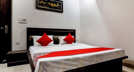 Hotel O Diamond Star Room Type - Classic