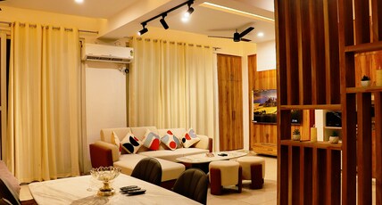 Emerald Manor. Room Type - Emerald Manor.
