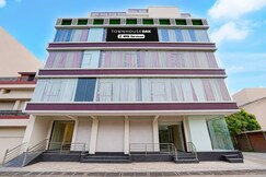Photos of Townhouse Oak Govindpuri Station Formerly Montto Plaza
