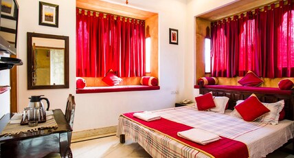 Hotel Jessulkot Room Type - Comfort Room