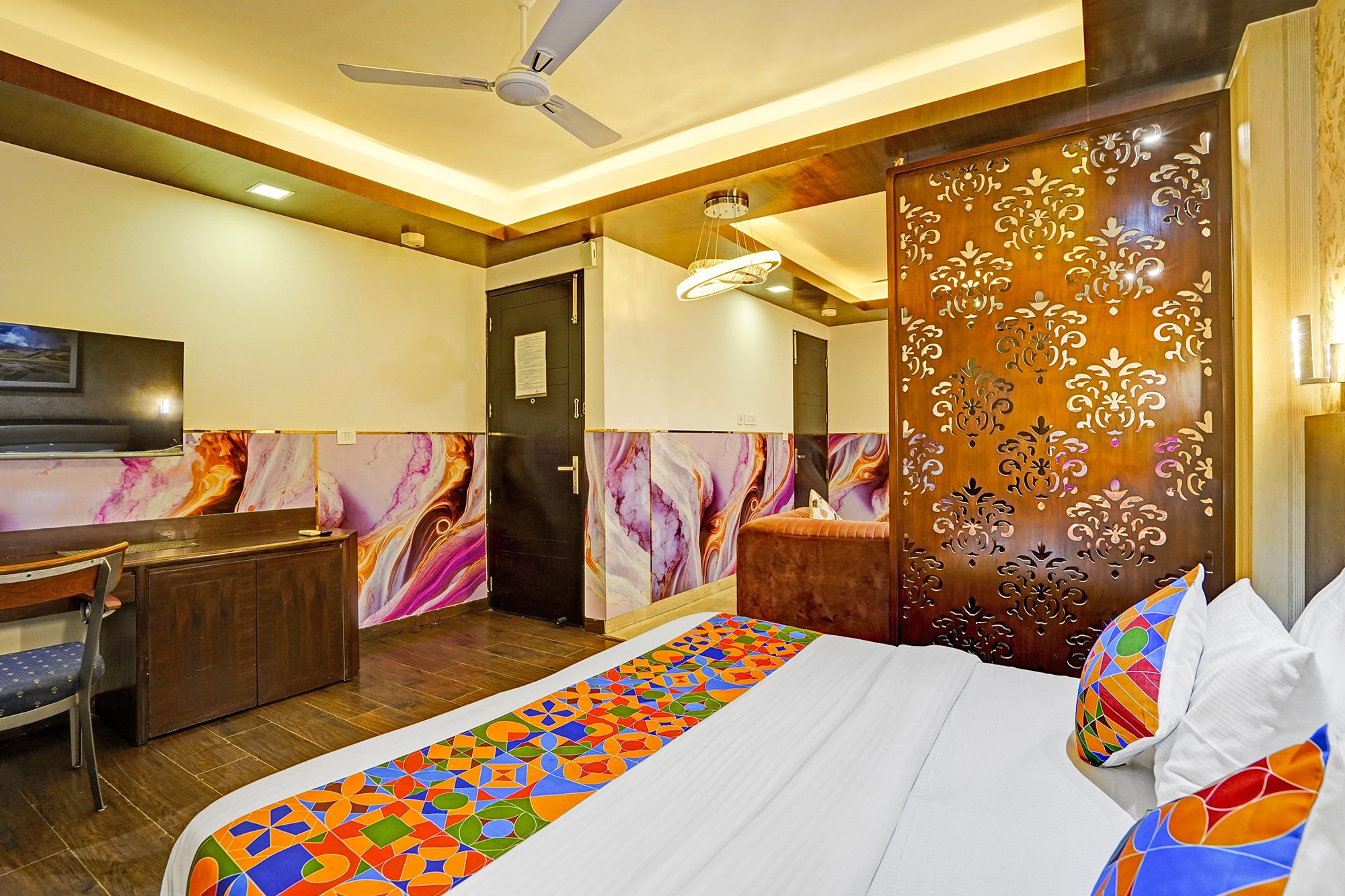 FabHotel Galaxy - Nr. Patel Nagar Metro - Tap to explore photos