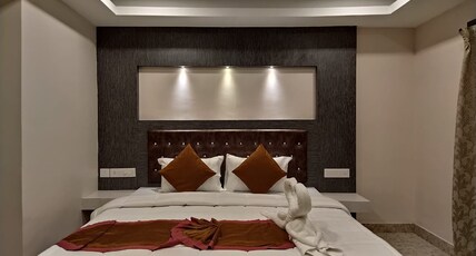 Hotel LAXMIJYOTI Room Type - Deluxe Side Sea Viewing From Balcony Room