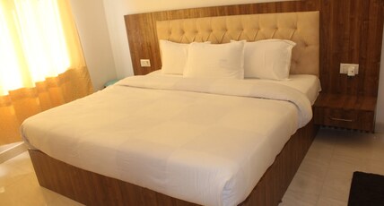 Hotel Shivam Palace Room Type - Ac Deluxe Room