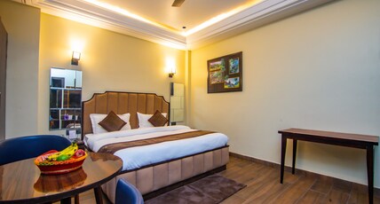 Hotel Lords Valley Room Type - Premium Room with Balcony