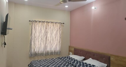 Hotel Amar Palace Room Type - Deluxe Room