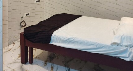 Jaji Kanna Residency Room Type - Standard AC Room