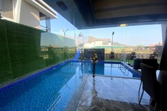 5 bhk with private turf by BancoStays