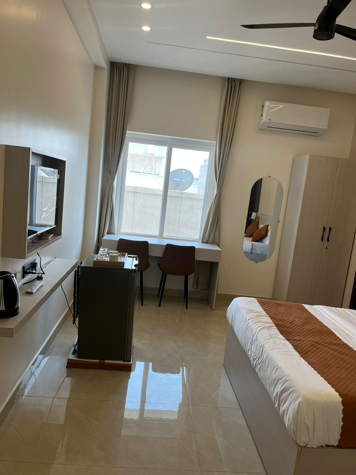 Ustay Hotels Madhapur - Tap to explore photos