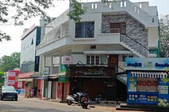 Arranyaa retreatt Girrafe s gallery