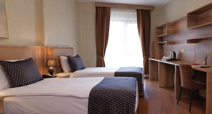 Jaff Hotels Room Type - Deluxe Triple Room Jaff Hotels Room Type - Deluxe Triple Room