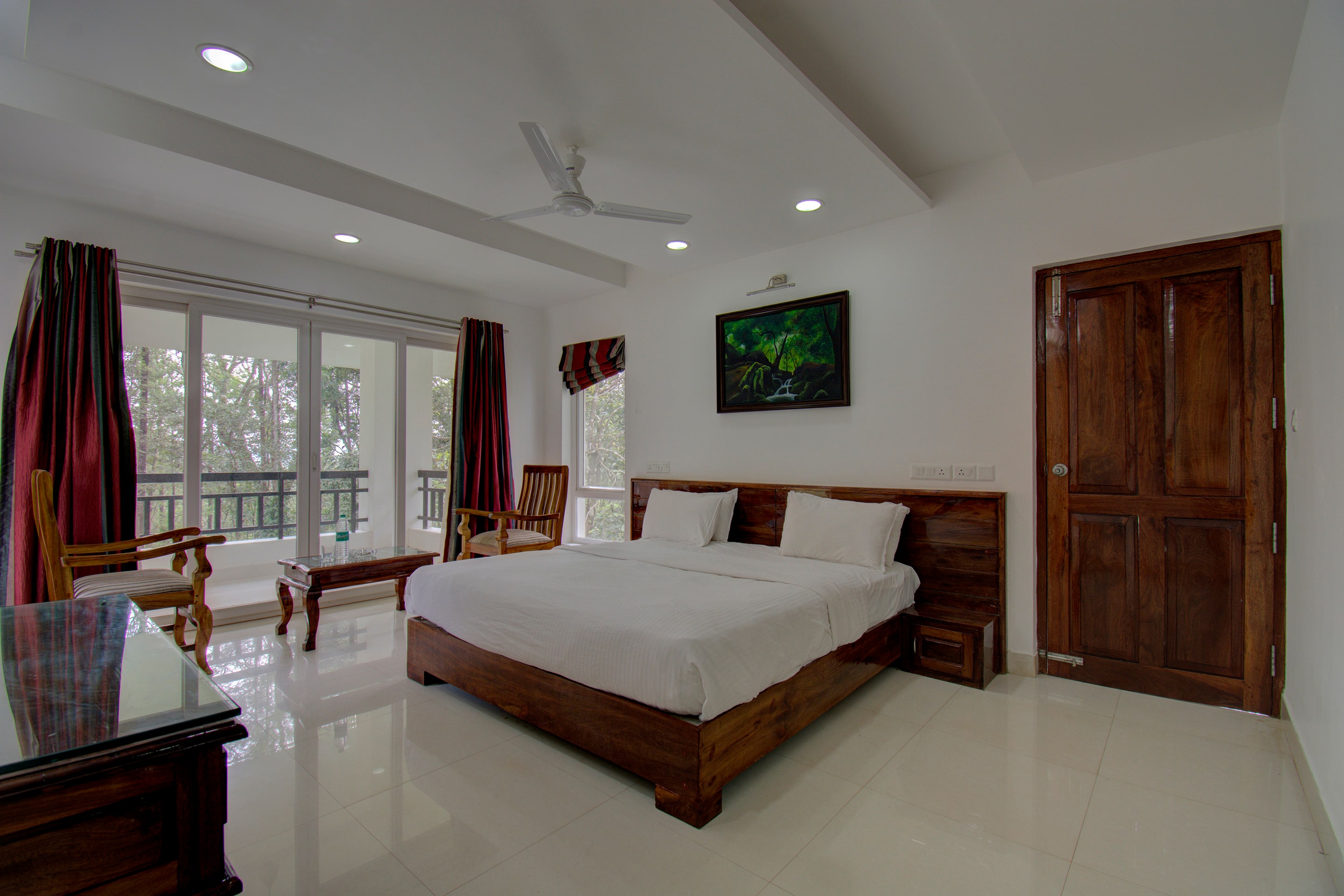 WoodyWoods | Rooms in a Homestay - Tap to explore photos