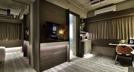 Xi Hotel Room Type - Deluxe Suite