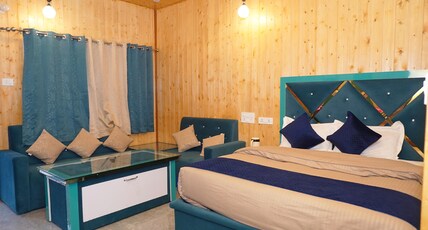 hotel krishna and restaurant Room Type - Deluxe Triple Room