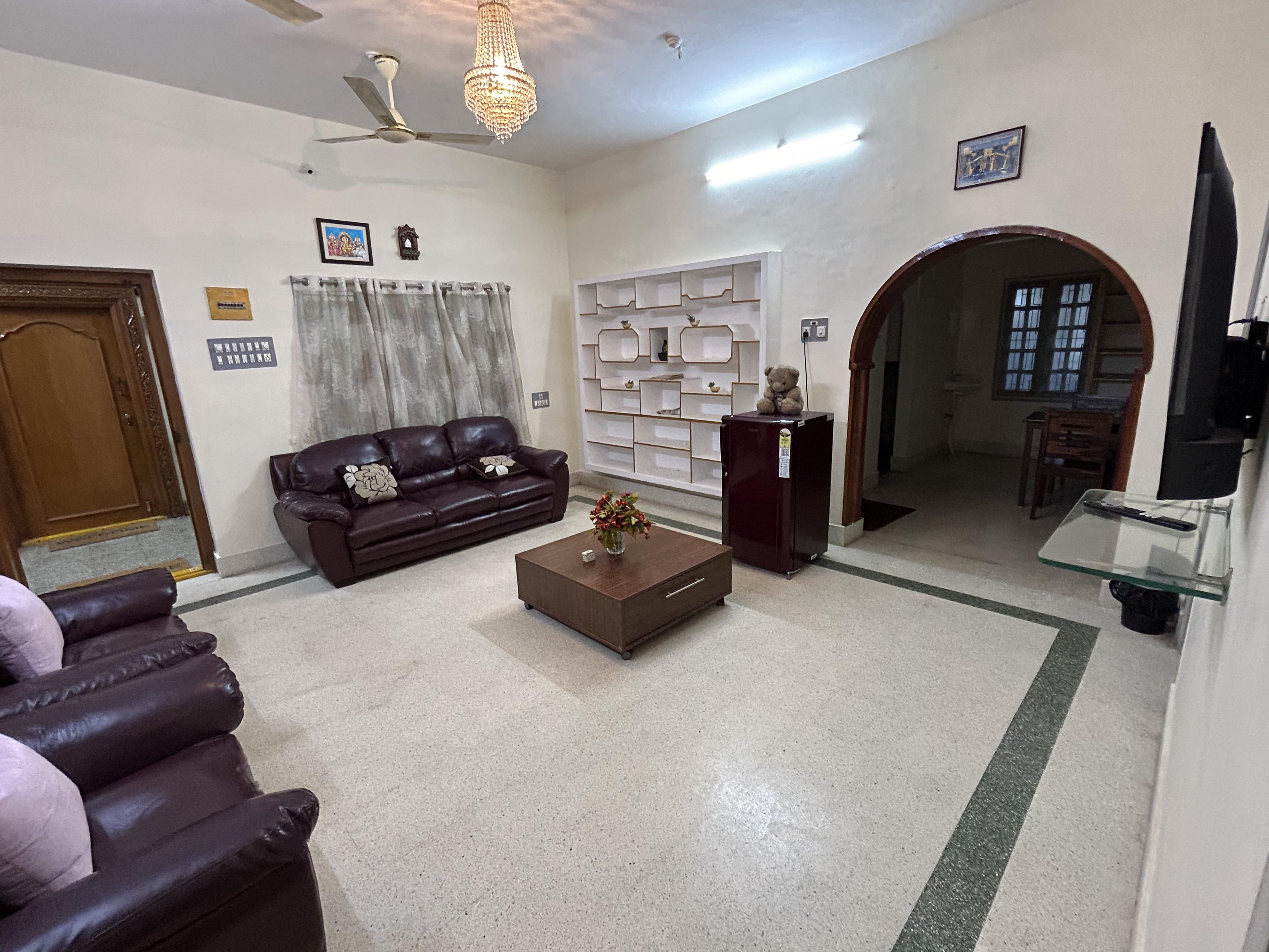 ABS Home Stay Tirupati - Tap to explore photos