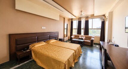 Hotel Gomti Room Type - AC Deluxe