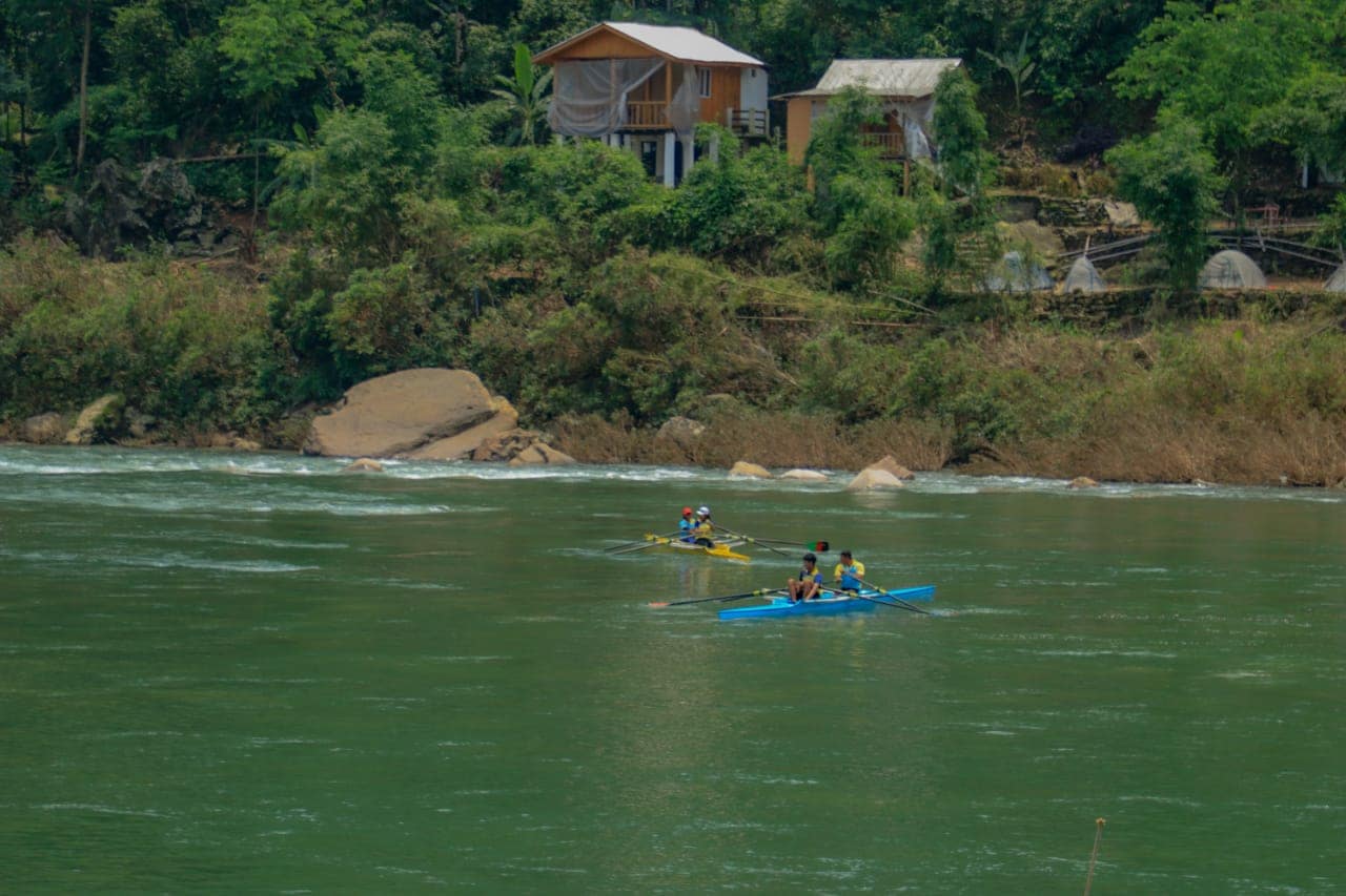 Shnongpdeng Riverbank Camp Dawki - Tap to explore photos