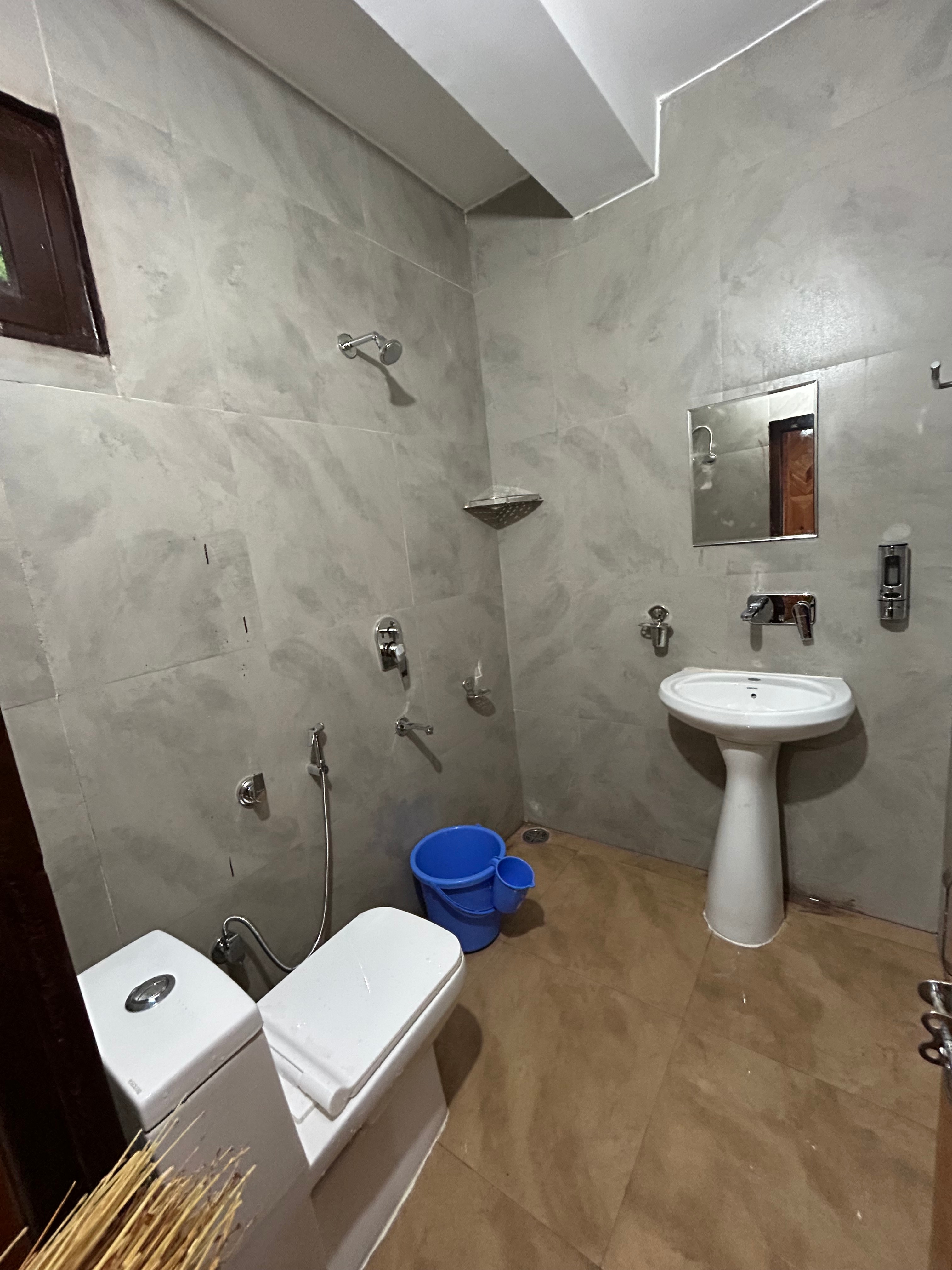 Bhandari Home stay - Tap to explore photos