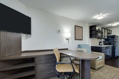 Candlewood Suites FT. LAUDERDALE AIRPORT/CRUISE