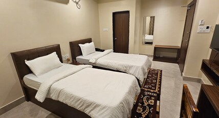 Hotel Vaishno Aerocity Room Type - TWIN BED