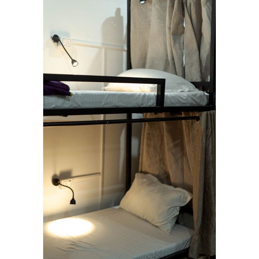 Spontrail Hostel Tapovan - Tap to explore photos