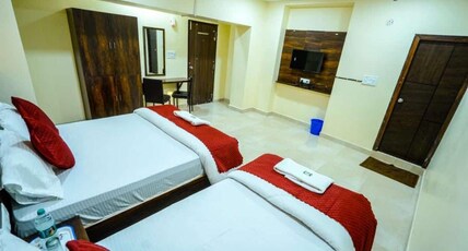 Hotel Golden Park Inn Room Type - Four Bed Non Ac
