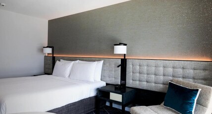 Hyatt Regency Sydney Room Type - Room, 1 King Bed, Harbor View