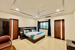 The Greenleaf Resort