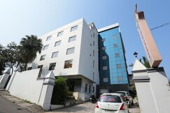 Super Townhouse Prince Palace