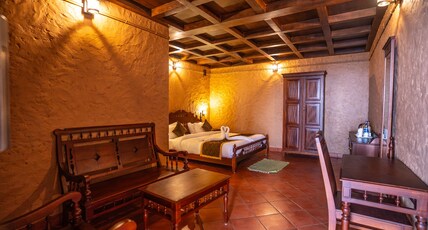 Haze Mountain Resorts Room Type - traditional mud house