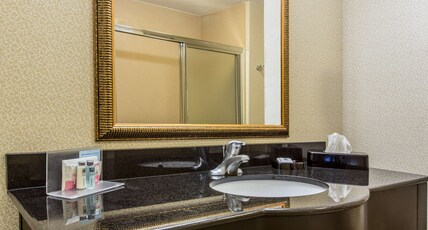 Hampton Inn by Hilton Clearfield Room Type - 2 QUEEN BEDS NONSMOKING
