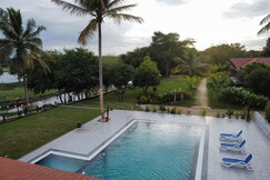 Kapila Riverfront Resort