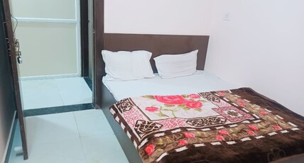 Shree radhe krishna palace Room Type - Bedroom1