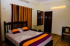 The Kissing Mountains Cottage | Rooms & Caretaker